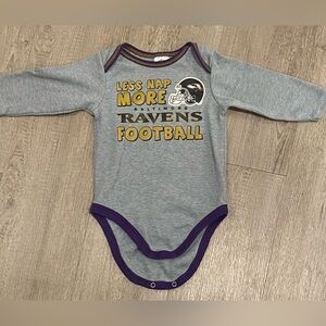 Baltimore Ravens Baby Bodysuit 3-6M NFL Team Apparel Gray Purple Football